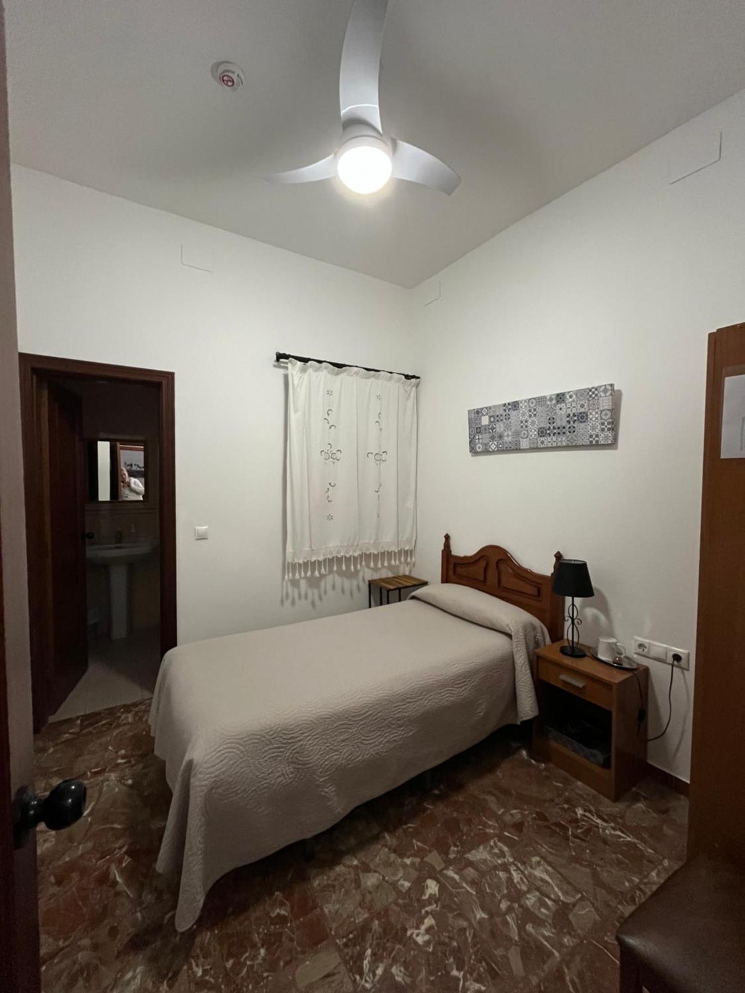 Pension Los Arcos Κόρδοβα Εξωτερικό φωτογραφία
